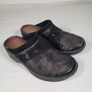 Bzees Dolce Women's Size 6 M Black Fabric Slip On Mules Wedges Clogs Shoes